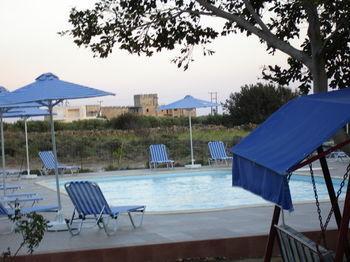 Castello Apartments Frangokastello エクステリア 写真